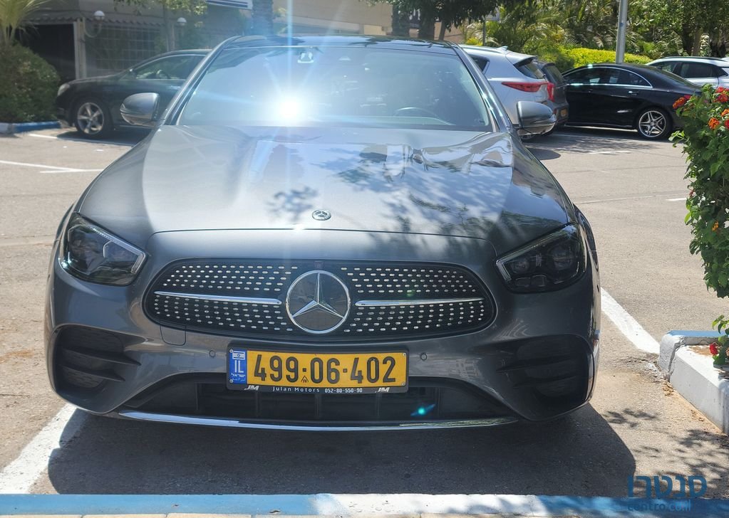 2021' Mercedes-Benz E-Class מרצדס photo #3