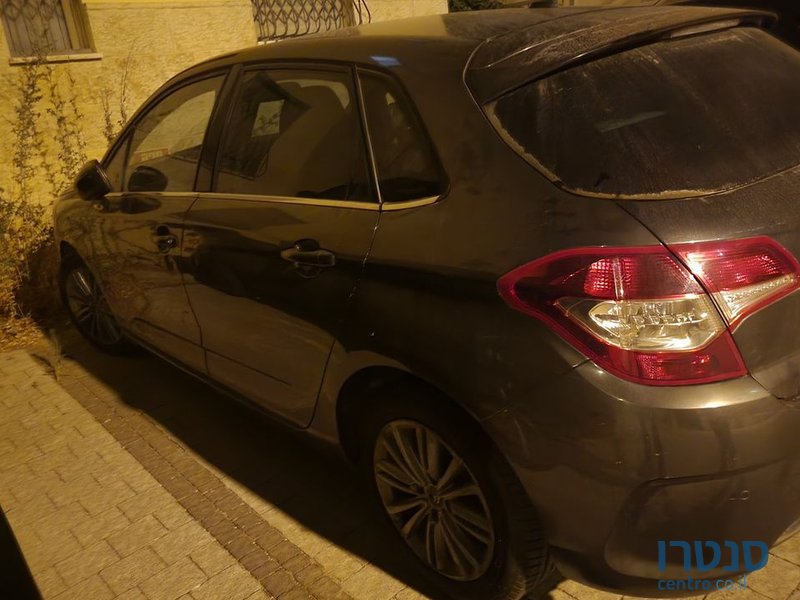 2011' Citroen C4 סיטרואן photo #5