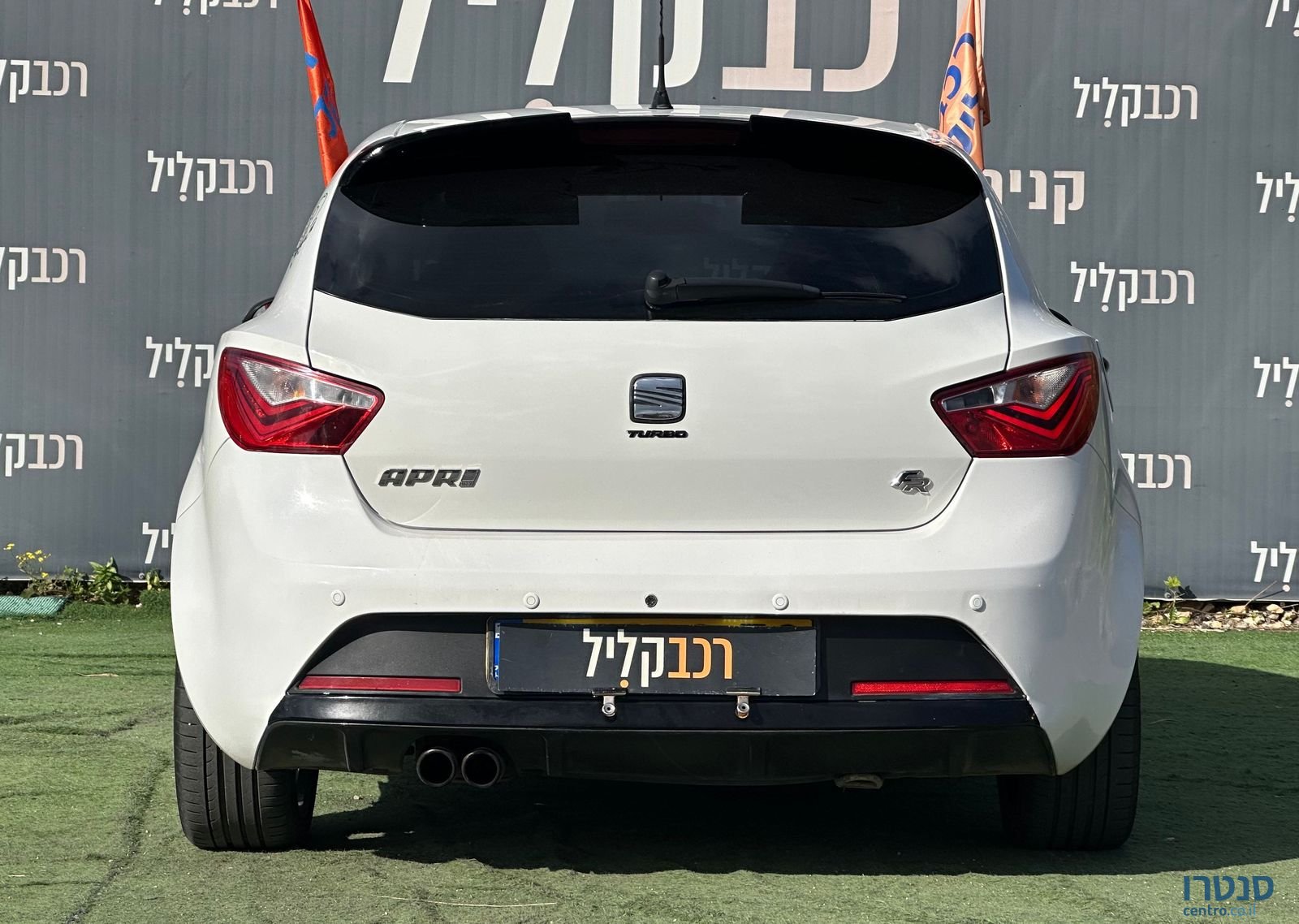 2013' SEAT Ibiza סיאט איביזה photo #5