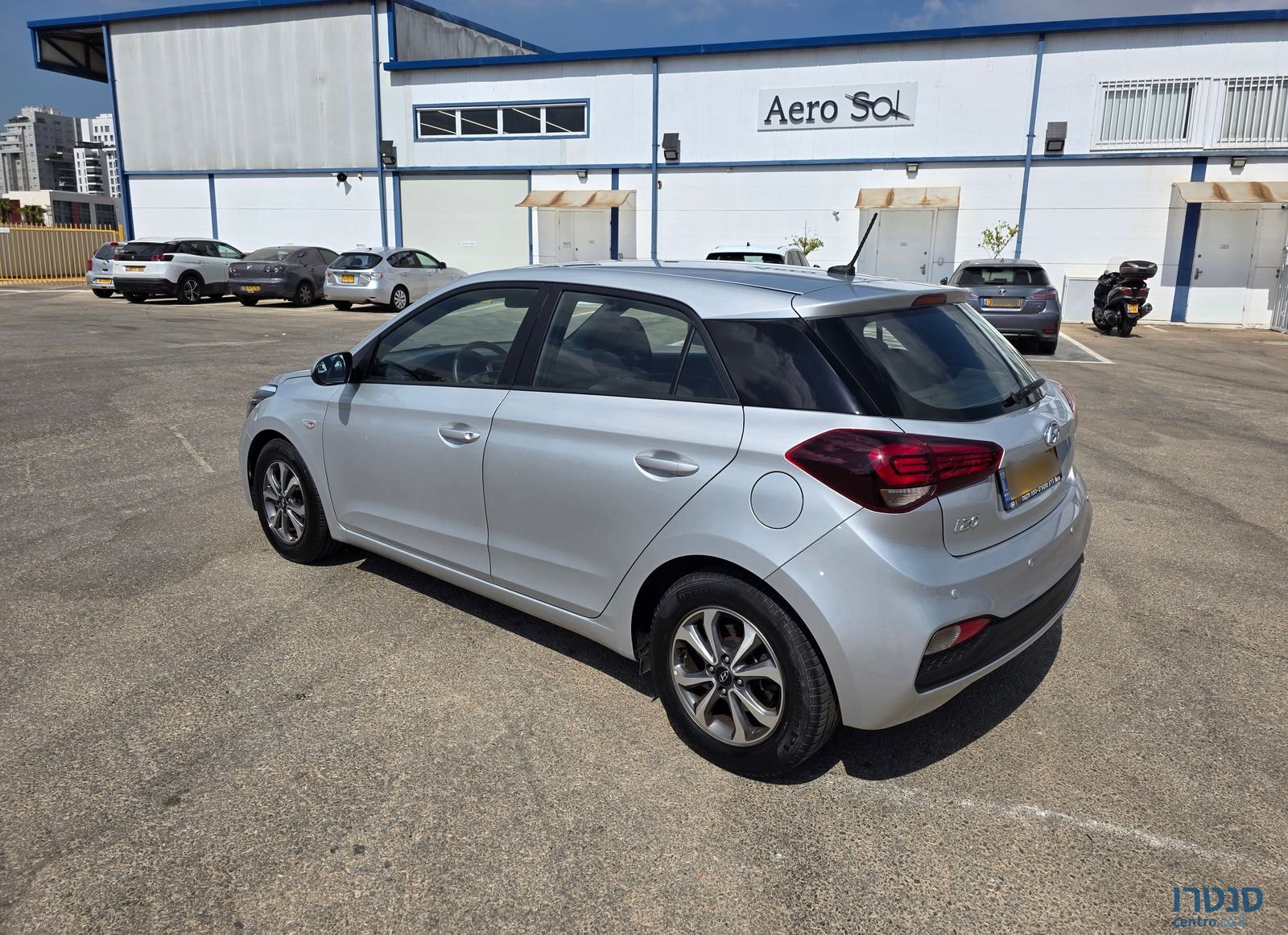 2020' Hyundai i20 יונדאי photo #3