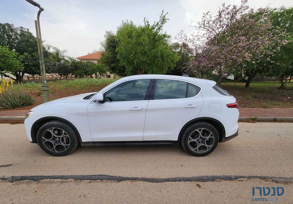 2018' Alfa Romeo Stelvio אלפא רומיאו סטלויו photo #1
