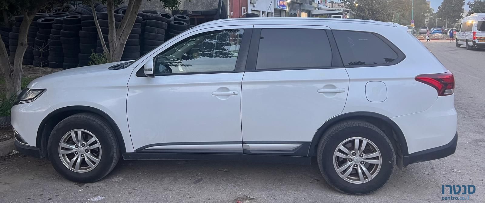 2016' Mitsubishi Outlander מיצובישי אאוטלנדר photo #4