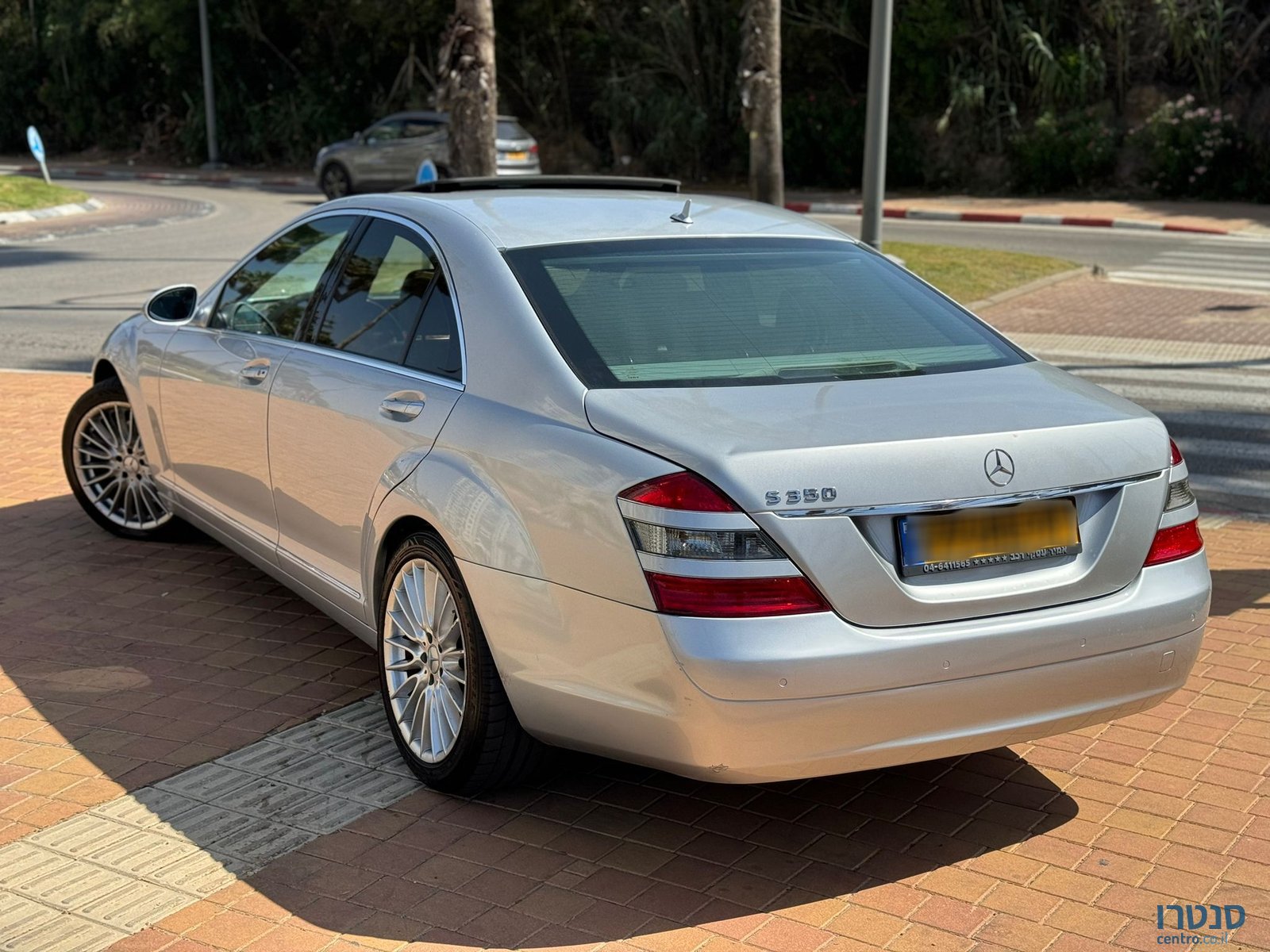 2011' Mercedes-Benz S 350 photo #5