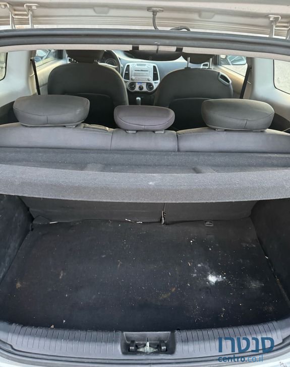 2011' Hyundai i20 יונדאי photo #5