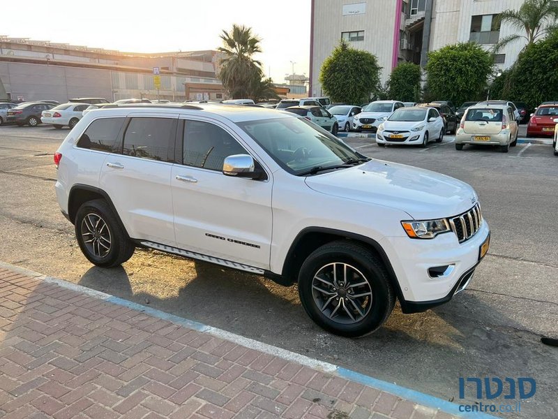 2019' Jeep Grand Cherokee ג'יפ גרנד צ'ירוקי photo #3