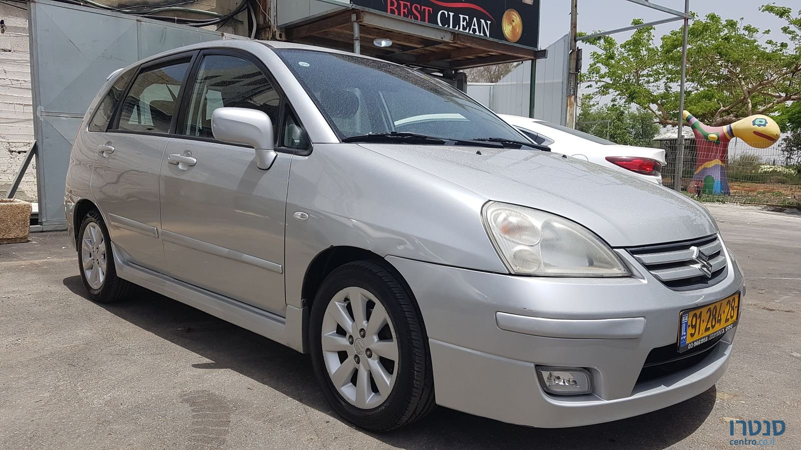 2005' Suzuki Liana photo #4