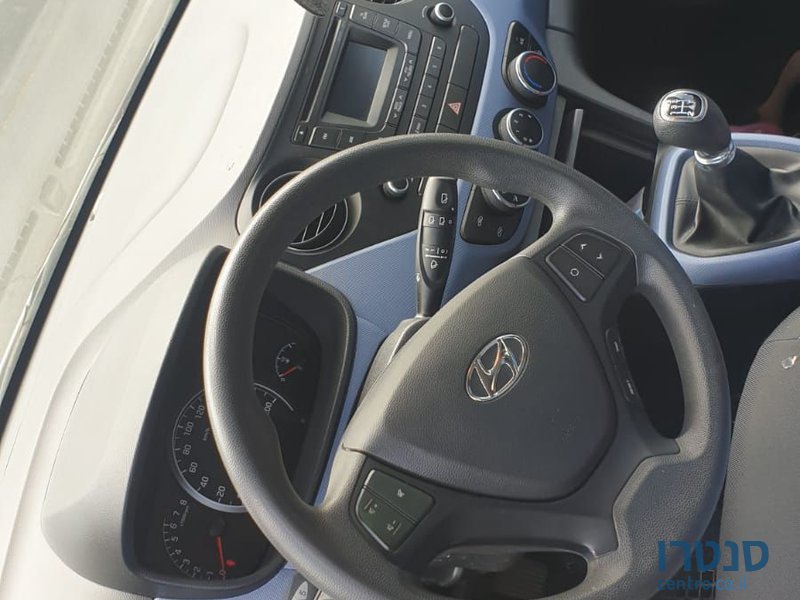 2015' Hyundai i10 יונדאי photo #2