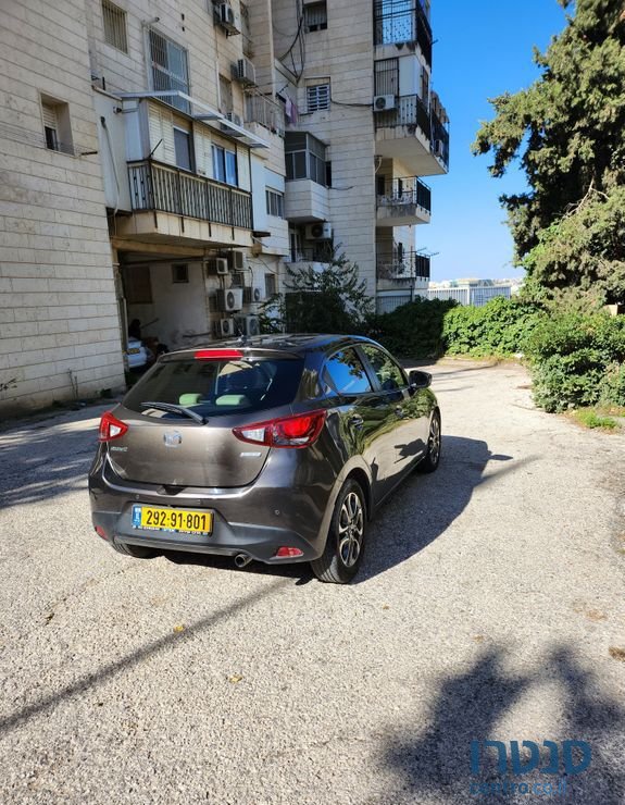 2017' Mazda 2 מאזדה photo #3