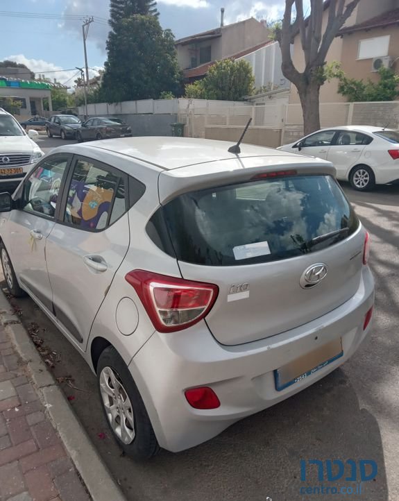 2017' Hyundai i10 יונדאי photo #2