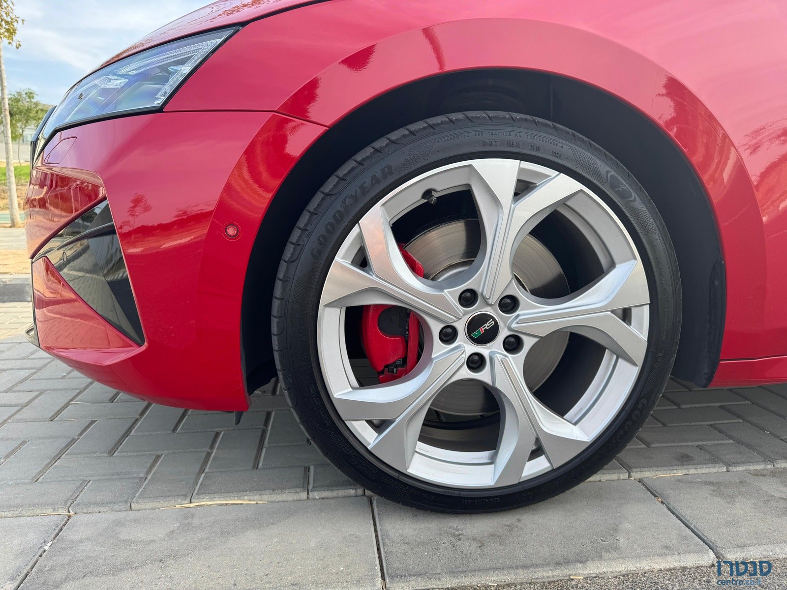 2025' Skoda Octavia VRS photo #6