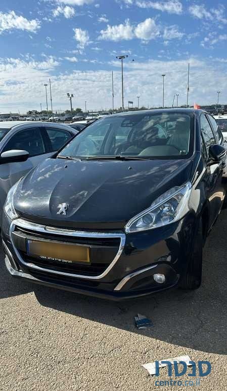 2019' Peugeot 208 פיג'ו photo #1