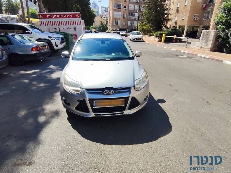 2012' Ford Focus פורד פוקוס photo #2