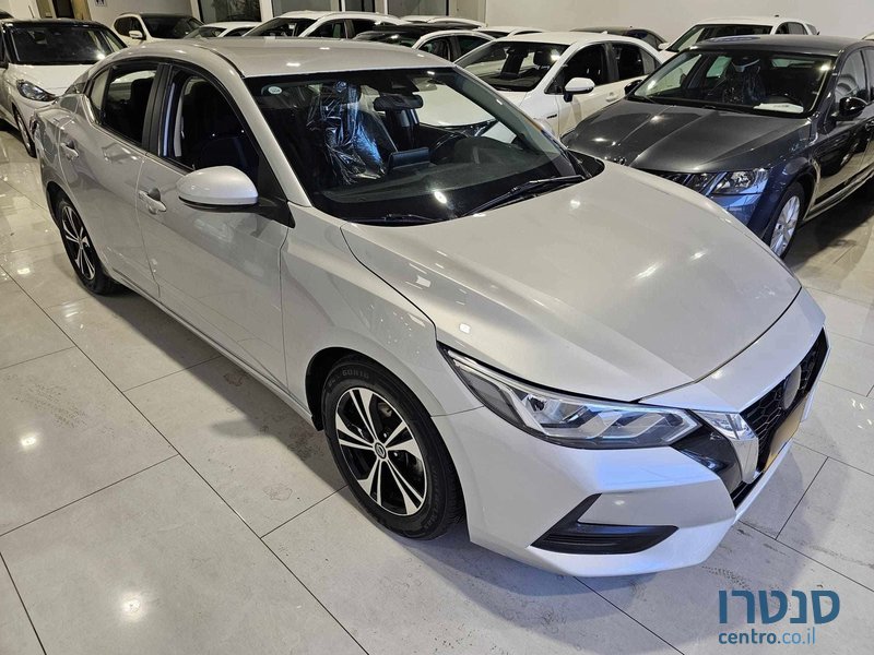 2021' Nissan Sentra photo #2