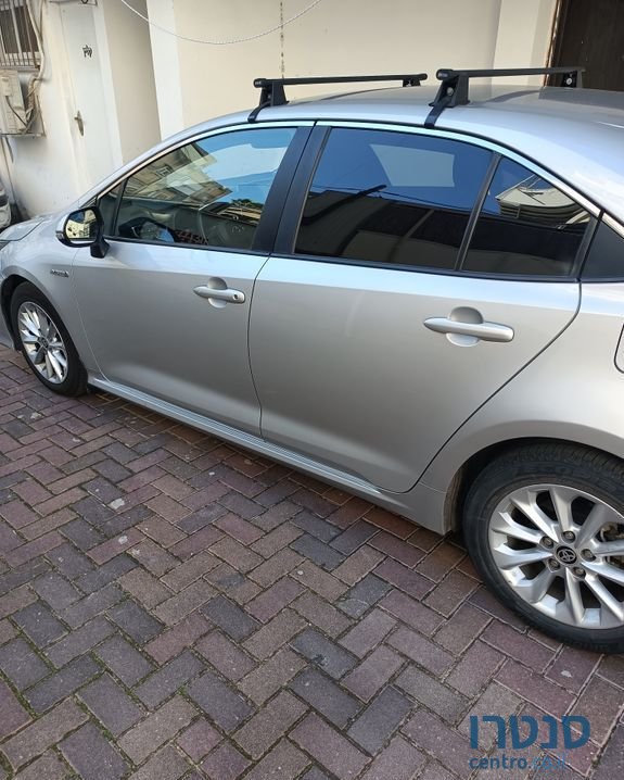 2021' Toyota Corolla טויוטה קורולה photo #2