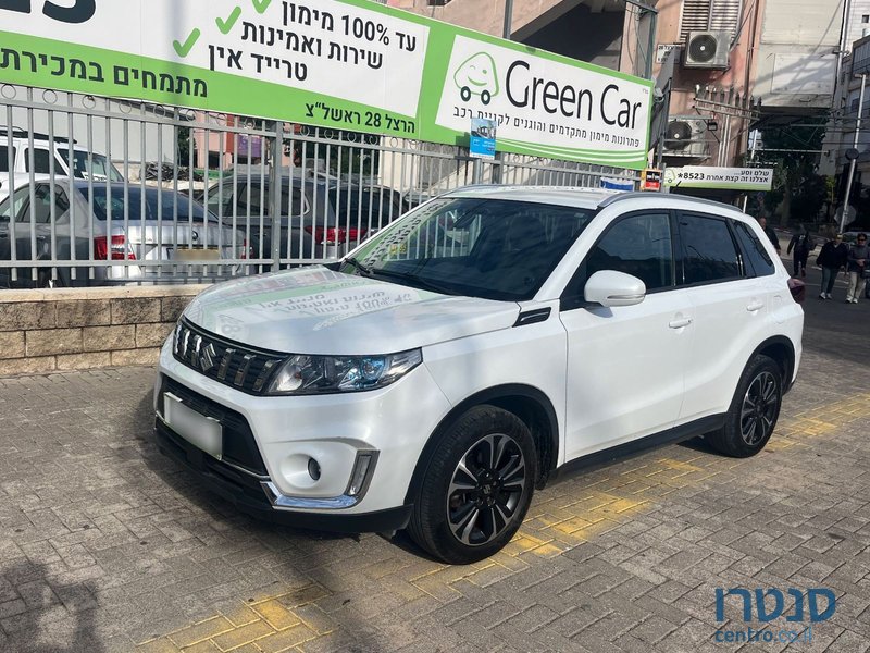 2021' Suzuki Vitara photo #1