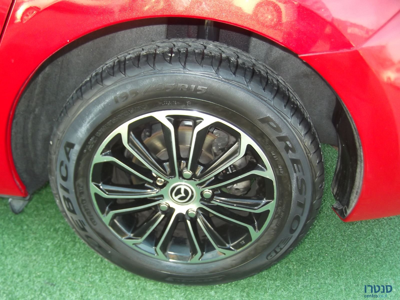 2010' Mazda 3 photo #6