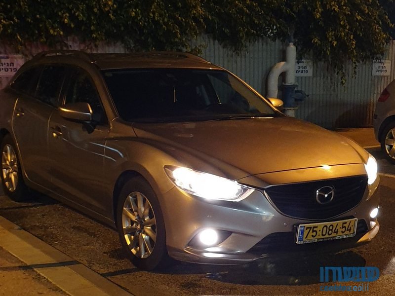 2015' Mazda 6 LUXURY photo #4