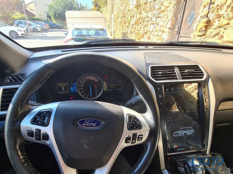 2012' Ford Explorer פורד אקספלורר photo #3