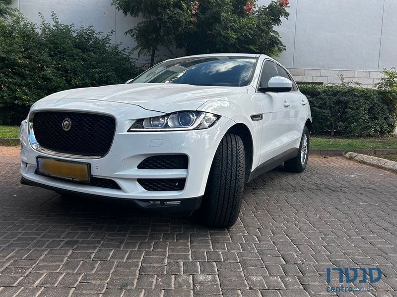 2020' Jaguar F-Pace יגואר photo #1