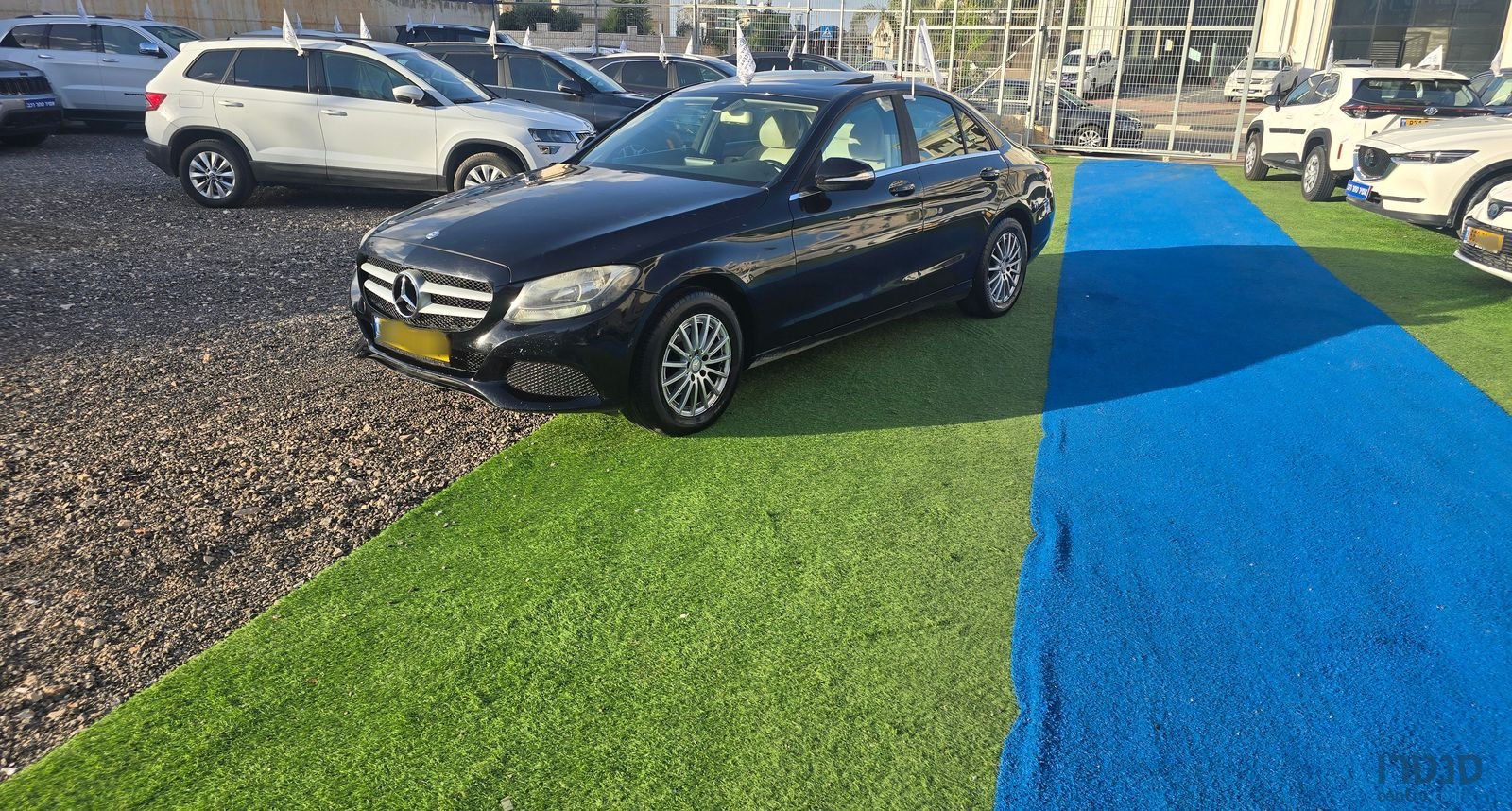 2015' Mercedes-Benz C-Class מרצדס-בנץ photo #2