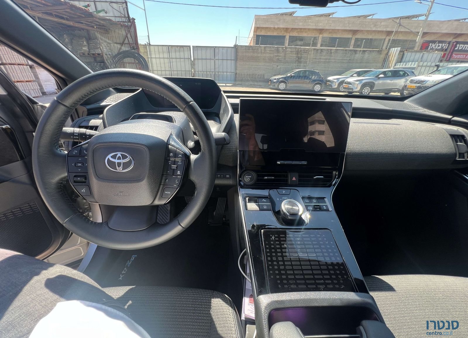 2024' Toyota bZ4X טויוטה photo #2