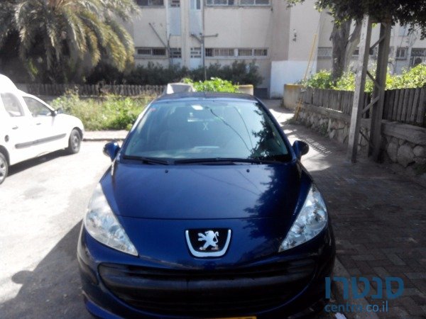 2008' Peugeot 207 photo #2