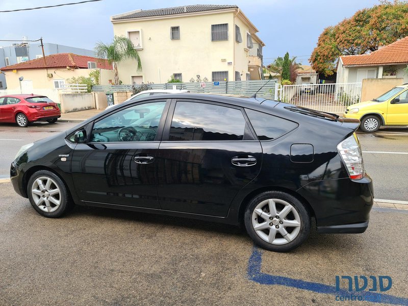 2009' Toyota Prius Gli photo #4