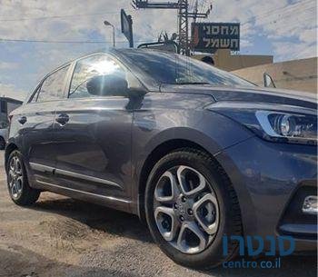 2019' Hyundai I-20 סופרים photo #1