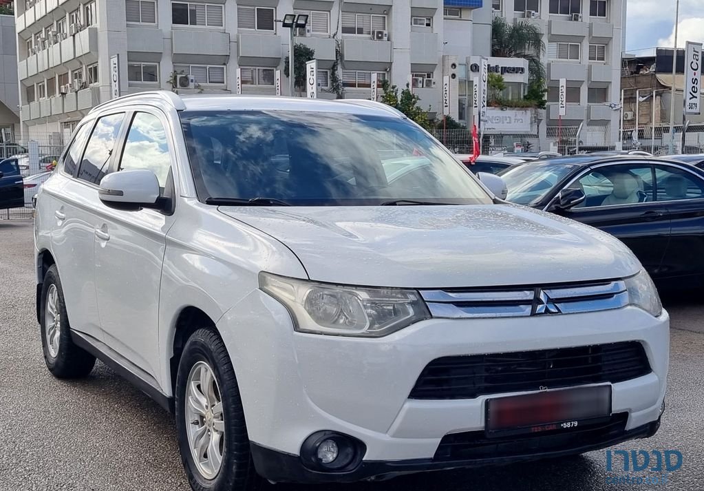 2014' Mitsubishi Outlander מיצובישי אאוטלנדר photo #4