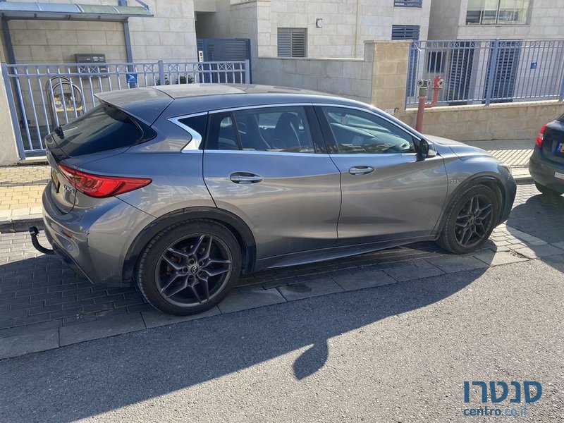 2018' Infiniti Q30 אינפיניטי photo #2