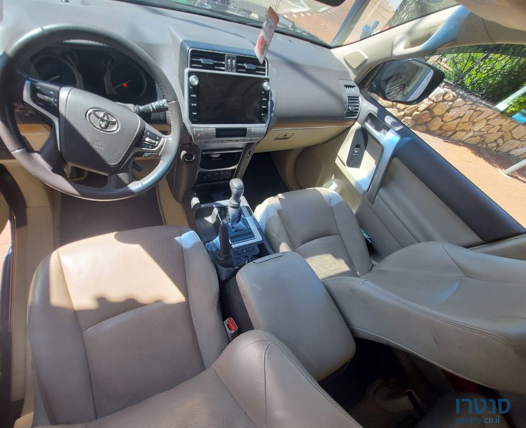 2020' Toyota Lc 100 טויוטה לנד קרוזר photo #3