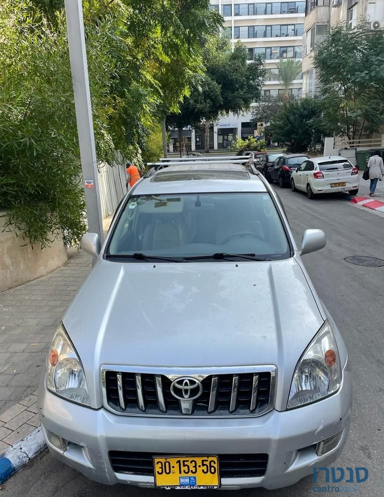 2004' Toyota Land Cruiser טויוטה לנד קרוזר photo #2