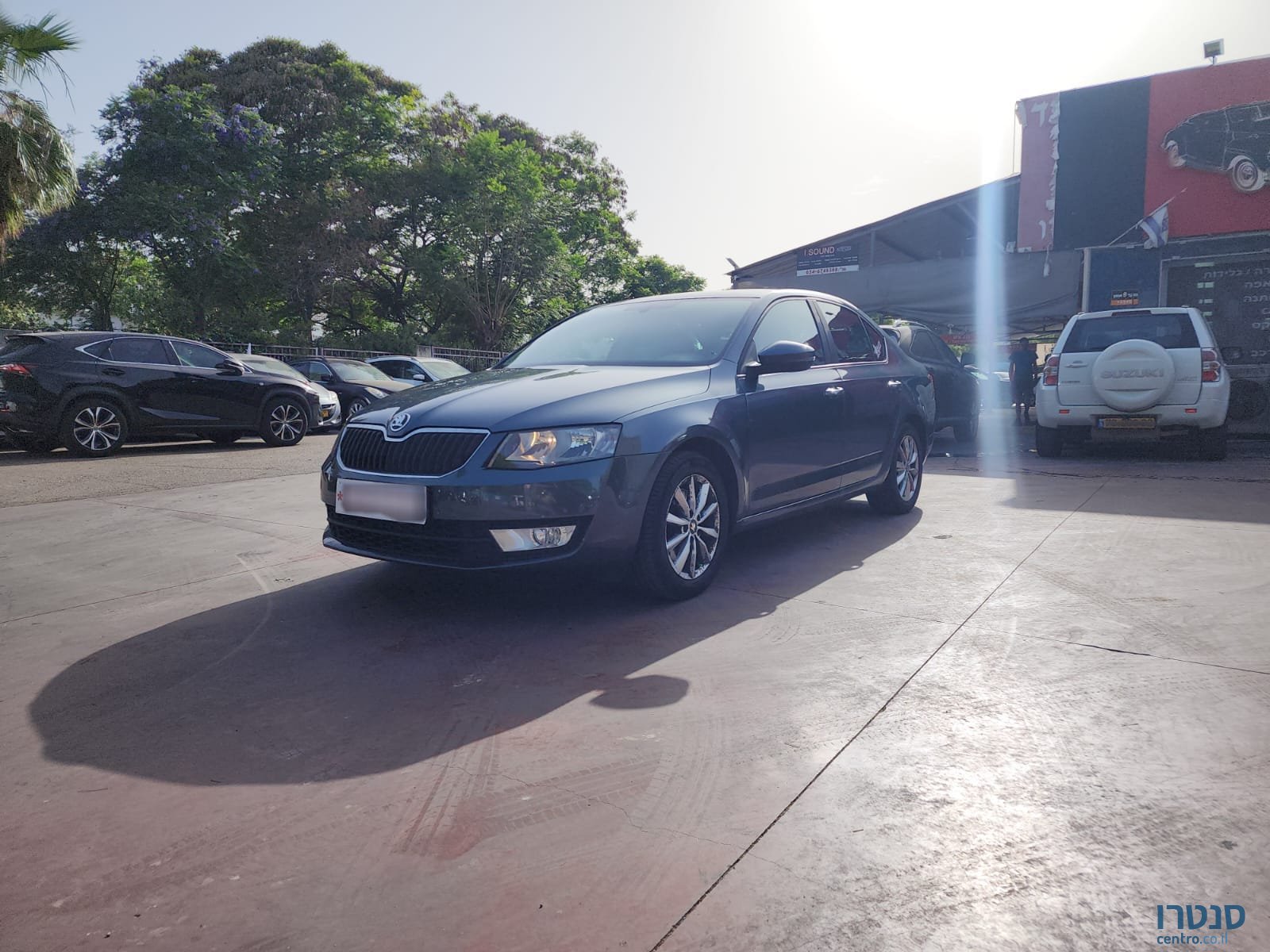 2016' Skoda Octavia photo #7