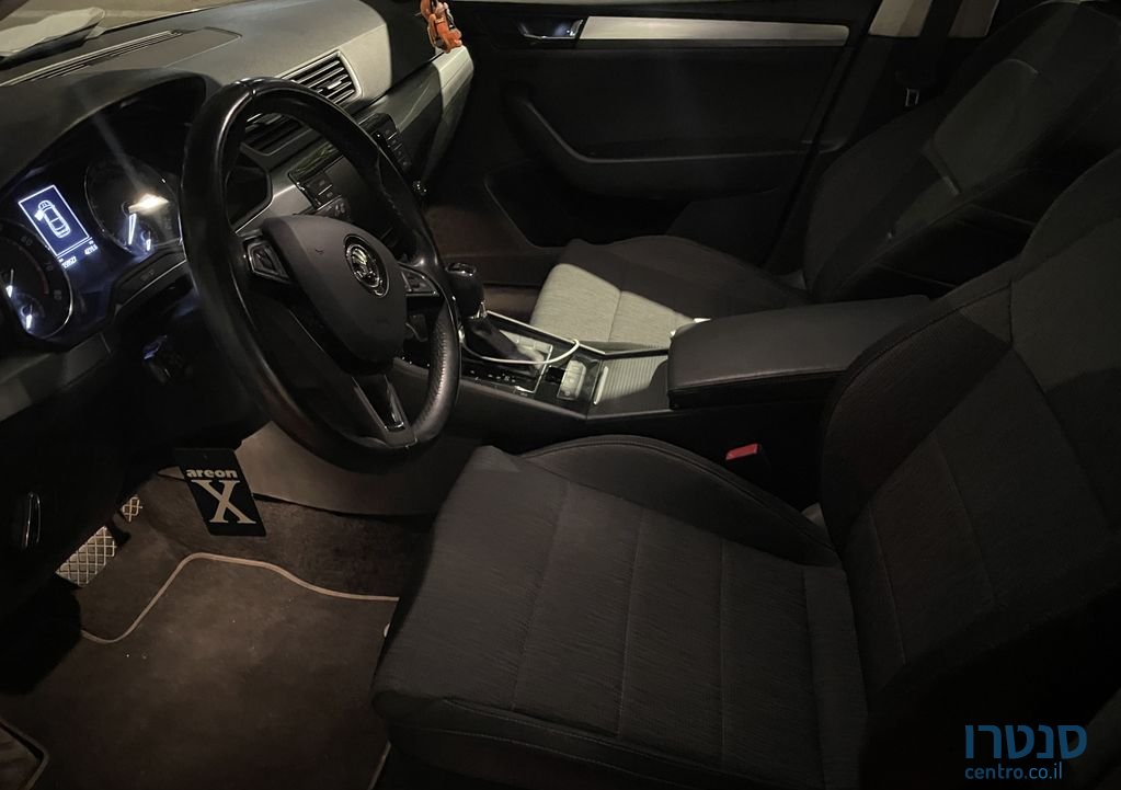 2017' Skoda Superb סקודה סופרב photo #3