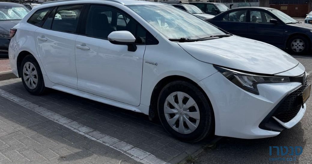 2021' Toyota Corolla טויוטה קורולה photo #1