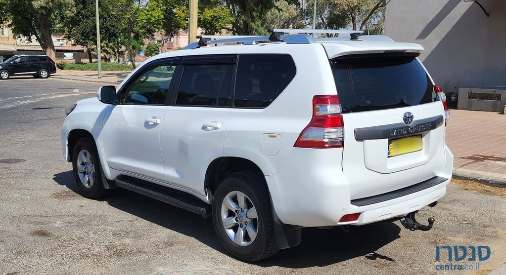 2015' Toyota Land Cruiser טויוטה לנד קרוזר photo #4