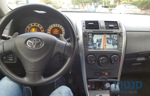 2008' Toyota Corolla photo #3