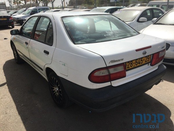 1999' Nissan Almera photo #4