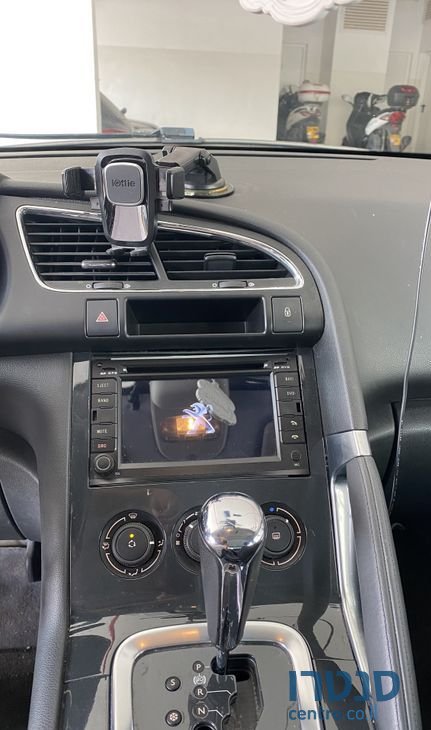 2016' Peugeot 3008 פיג'ו photo #6