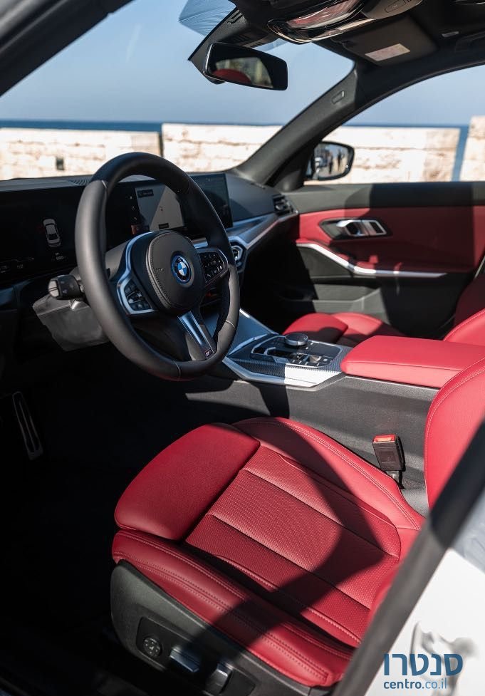 2023' BMW 3 Series ב.מ.וו סדרה 3 photo #4