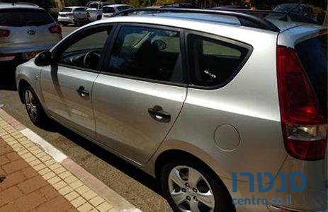 2009' Hyundai I30Cw I30Cw יונדאי photo #1