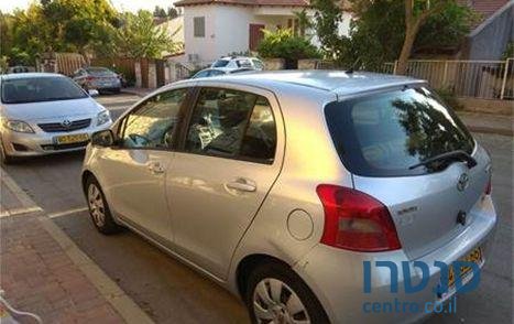 2009' Toyota Yaris טויוטה יאריס photo #1