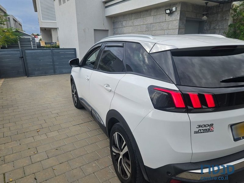 2020' Peugeot 3008 פיג'ו photo #4