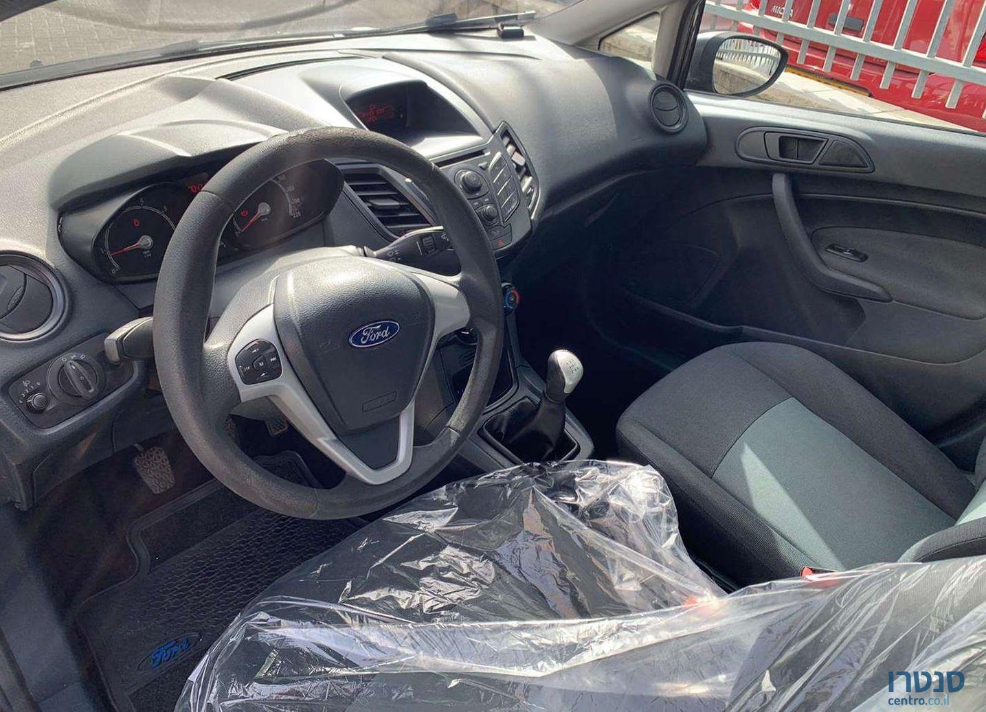 2012' Ford Fiesta פורד פיאסטה photo #3