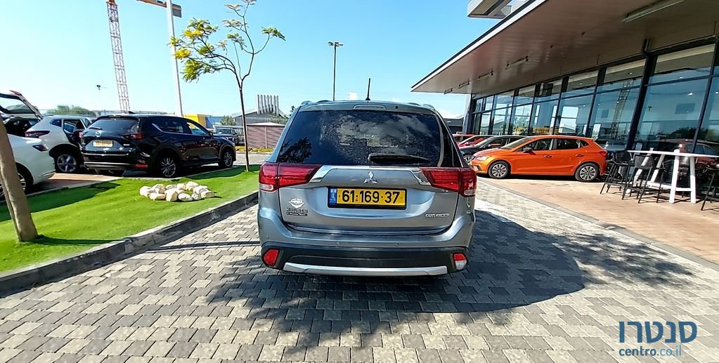 2016' Mitsubishi Outlander מיצובישי אאוטלנדר photo #5