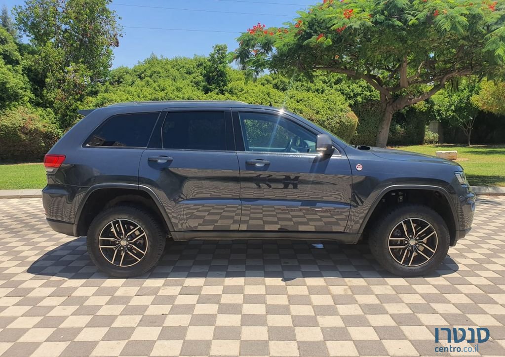 2018' Jeep Grand Cherokee ג'יפ גרנד צ'ירוקי photo #4