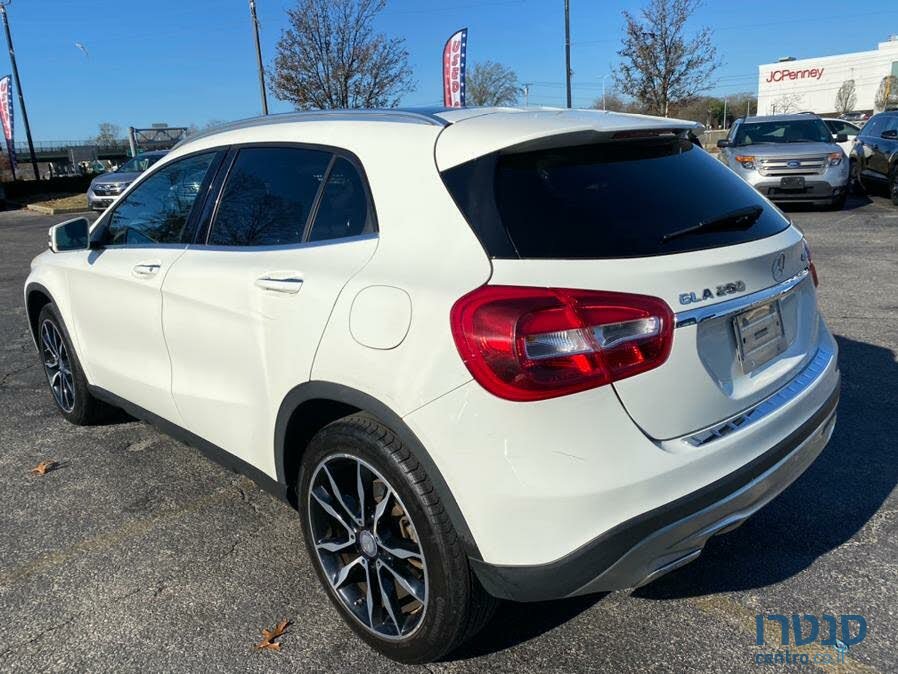 2018' Mercedes-Benz GLA-Class 250 photo #5