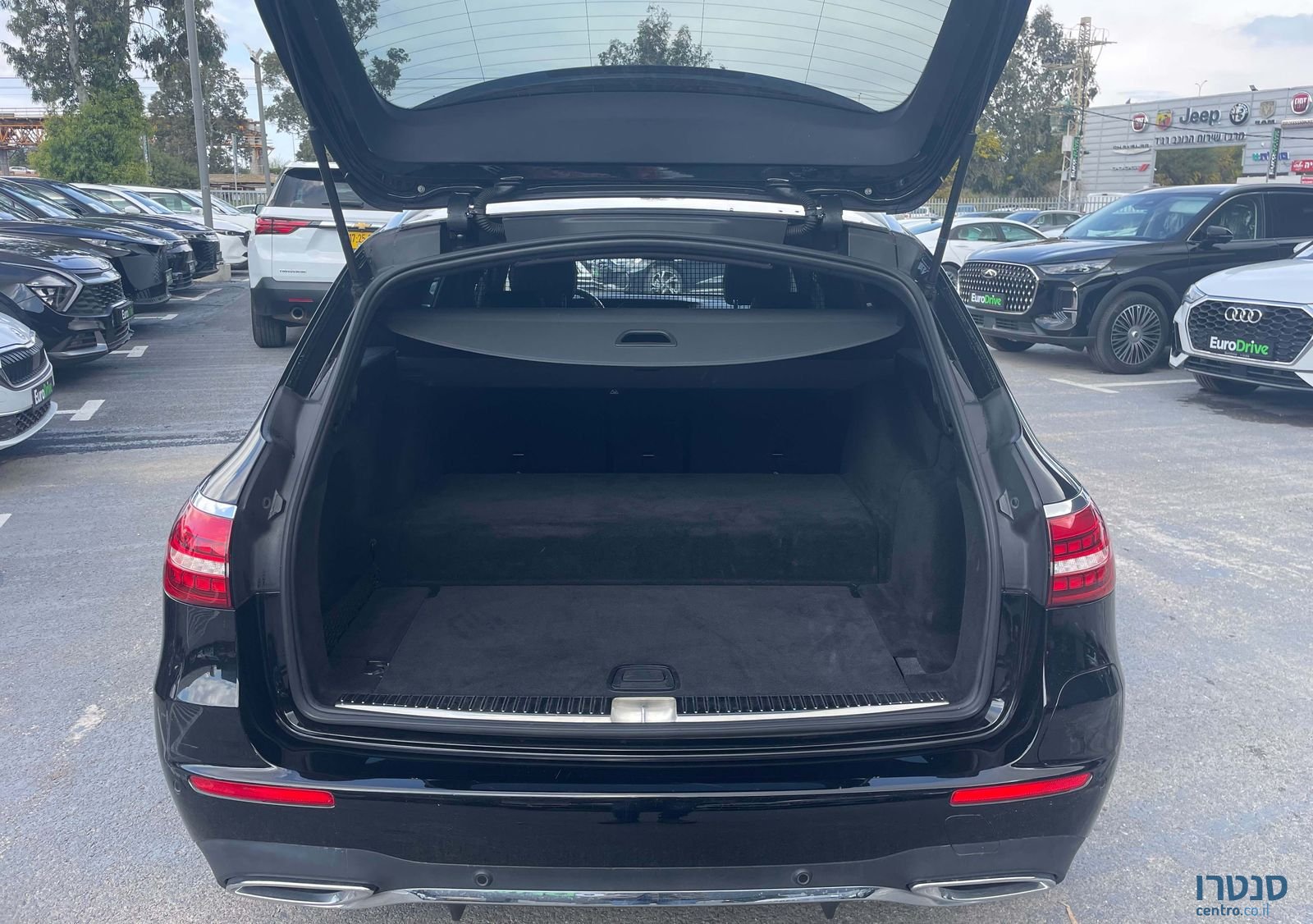 2022' Mercedes-Benz E-Class מרצדס-בנץ photo #6