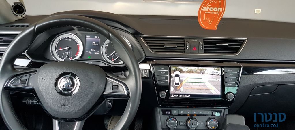 2018' Skoda Superb סקודה סופרב photo #2