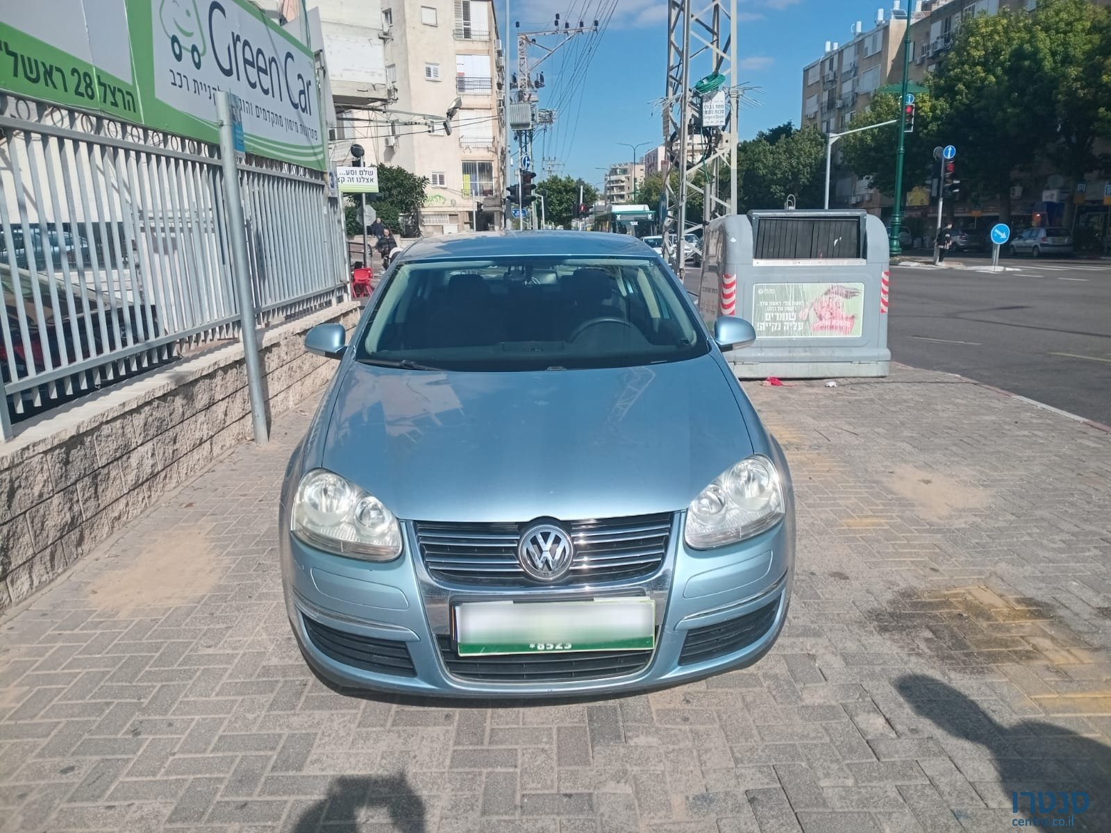 2008' Volkswagen Jetta photo #3